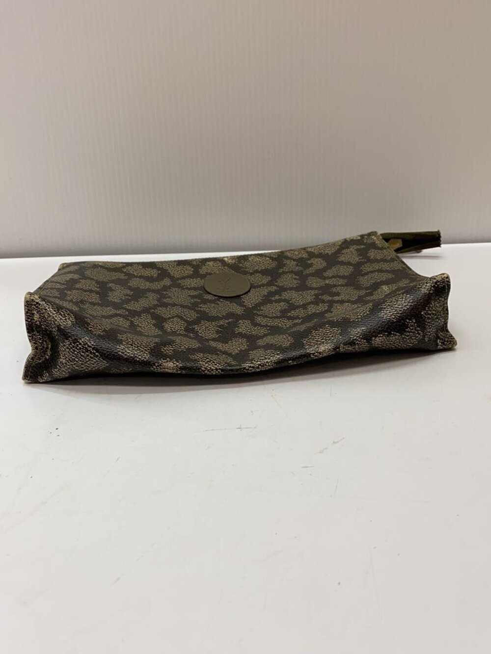 Saint Laurent clutch textured animal leopard oval debossed YSL Brown - Picture 3 of 5